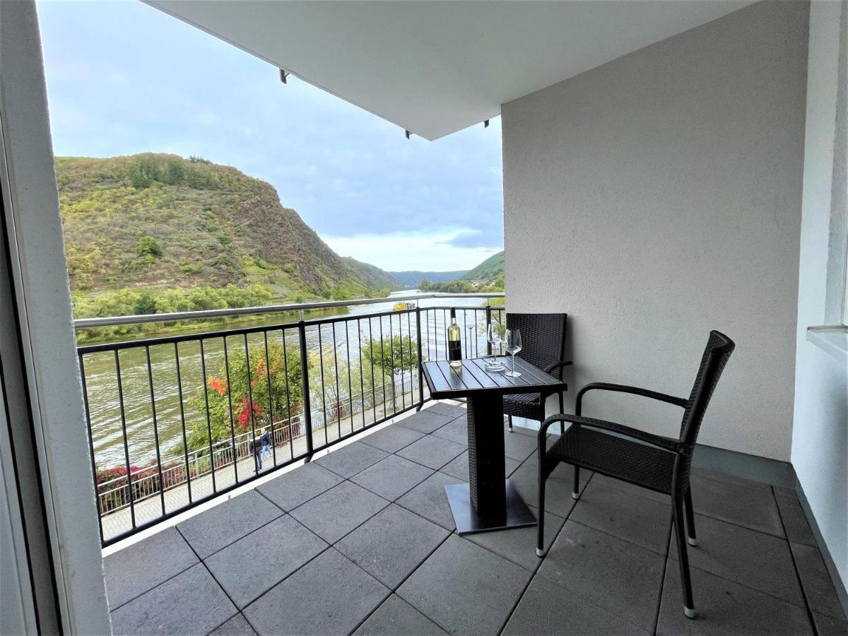 Moselpromenade Villa Moselufer, Panorama & Burg Cochem Blick, Netflix, Balkon Экстерьер фото
